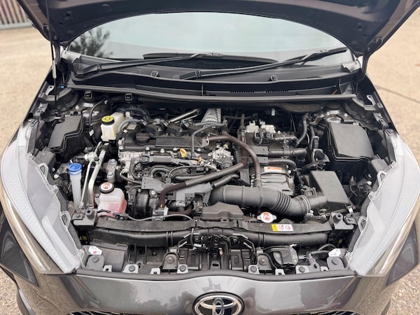 Used Toyota Yaris 2024 for sale - 75677453: Photo 52