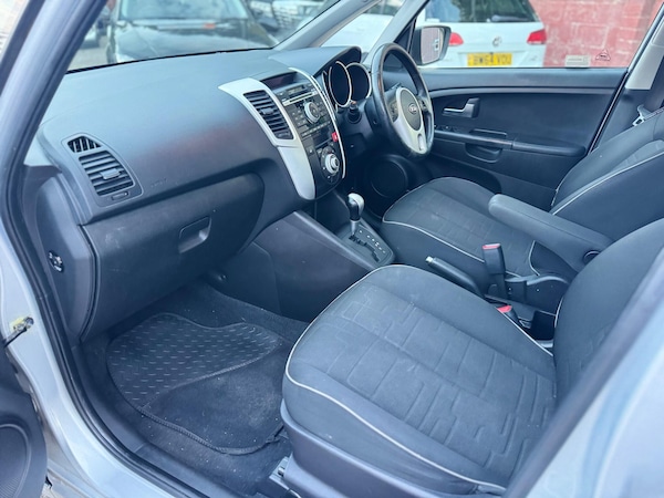 Used Kia Venga 2010 for sale - 75670825: Photo 23