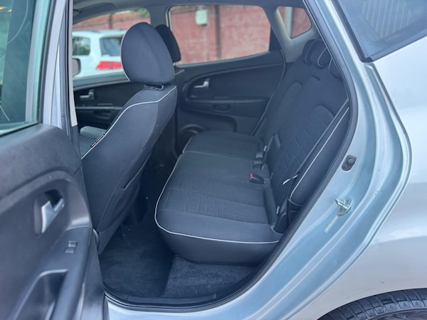 Used Kia Venga 2010 for sale - 75670825: Photo 26