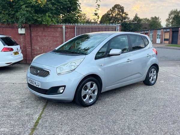 Used Kia Venga 2010 for sale - 75670825: Photo 4