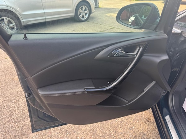 Used Vauxhall Astra 2014 for sale - 75493875: Photo 45