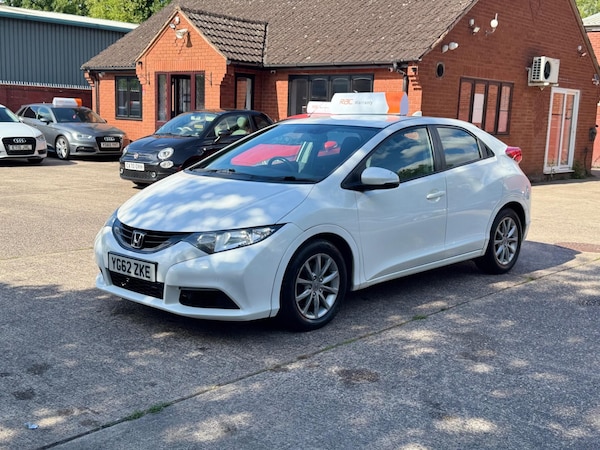 Used Honda Civic 2012 for sale - 75071433: Photo 1