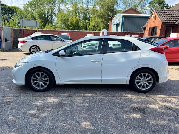 Used Honda Civic 2012 for sale - 75071433: Photo 3