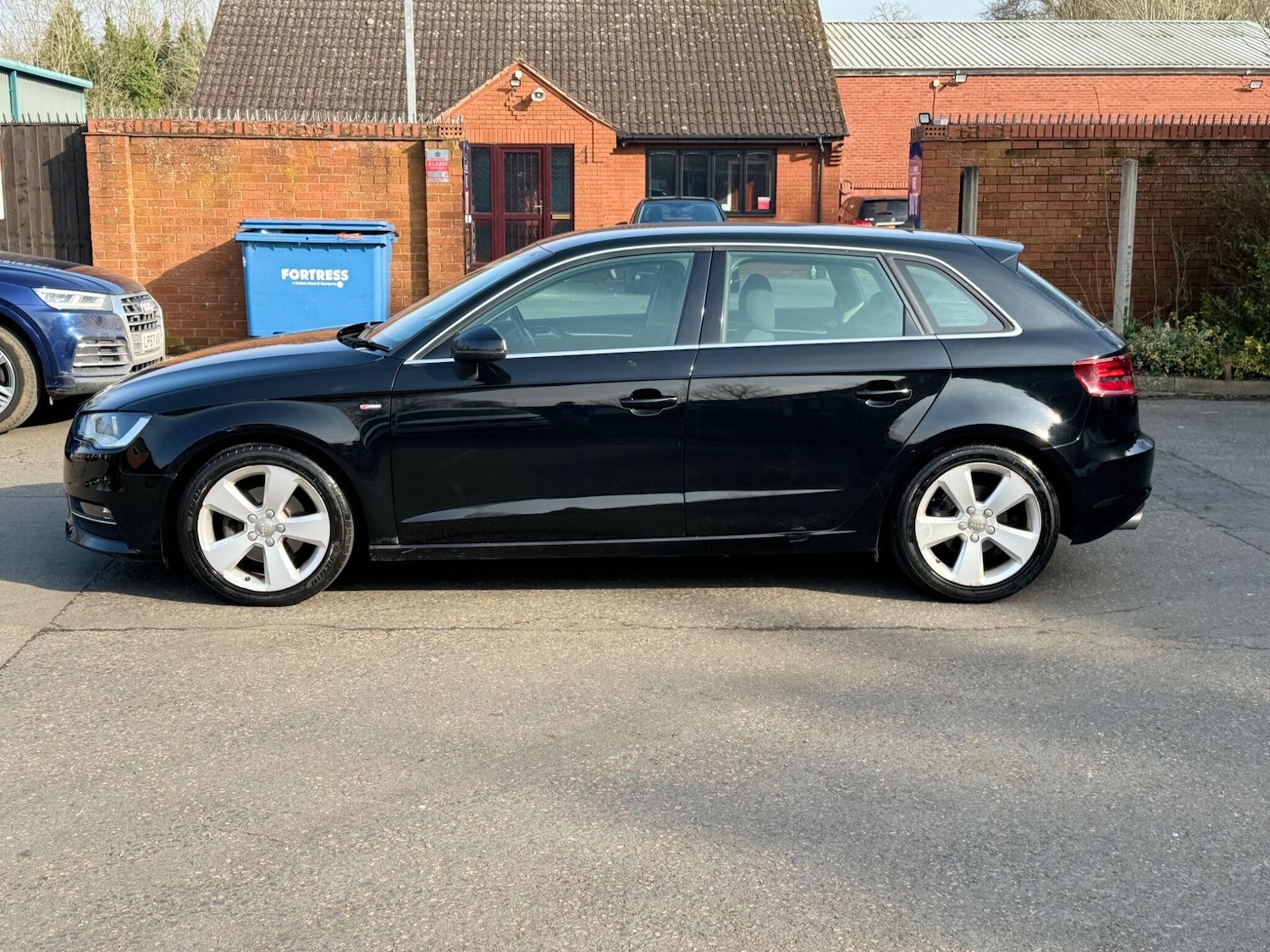 Used Audi A3 2013 for sale - 76432131: Photo 32