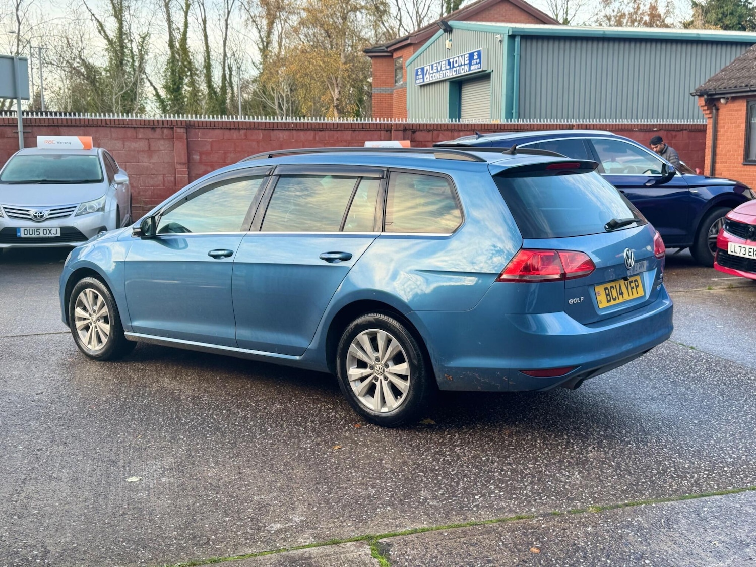 Used Volkswagen Golf 2025 for sale - 76990555: Photo 3