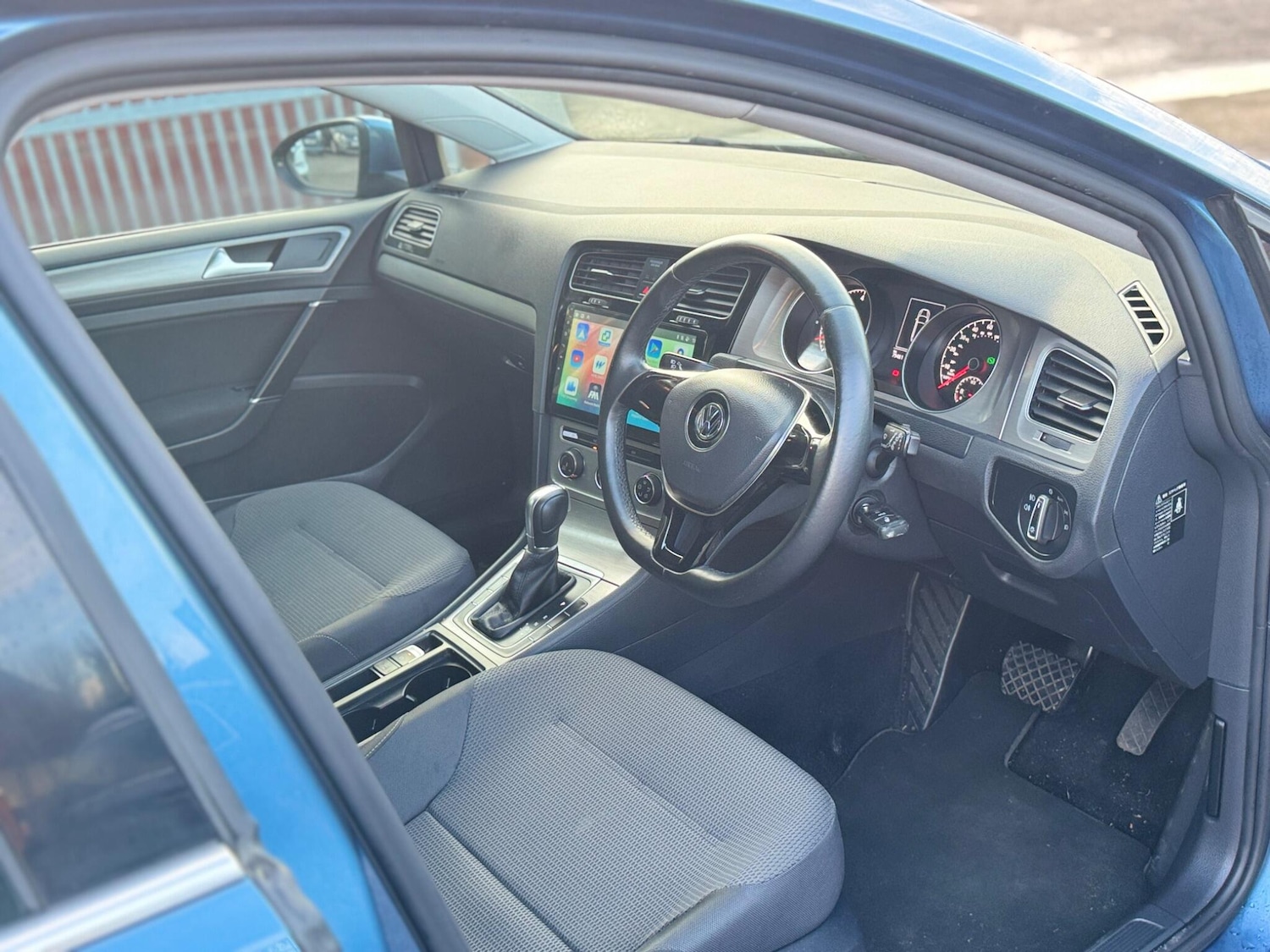 Used Volkswagen Golf 2025 for sale - 76990555: Photo 35