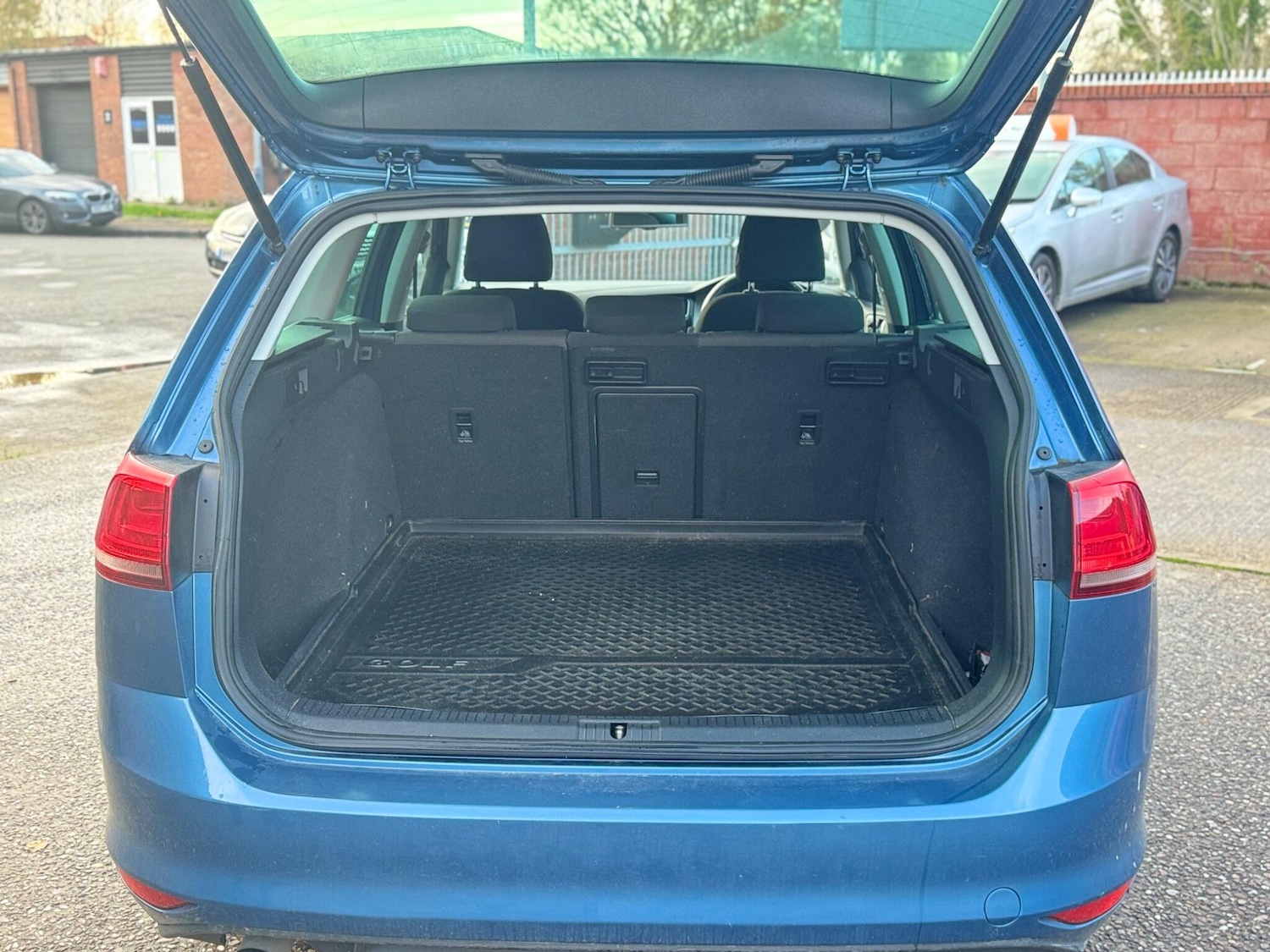 Used Volkswagen Golf 2025 for sale - 76990555: Photo 41