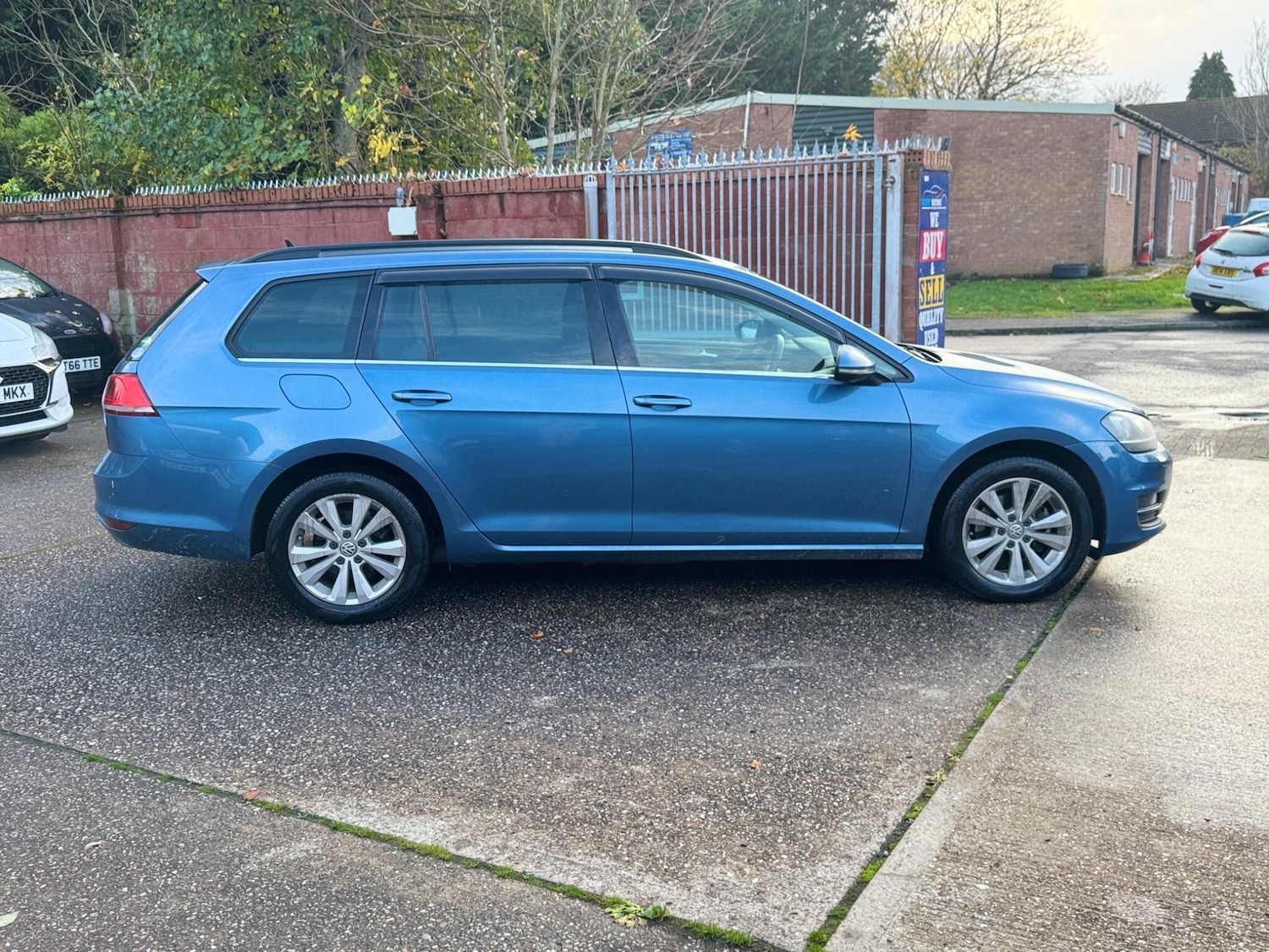 Used Volkswagen Golf 2025 for sale - 76990555: Photo 5