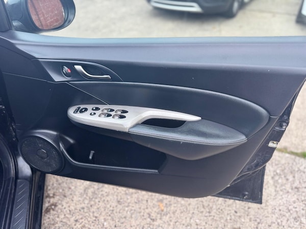 Used Honda Civic 2011 for sale - 76251038: Photo 57