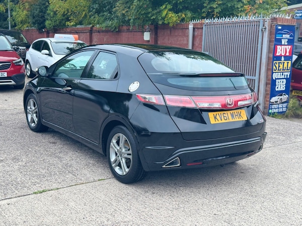 Used Honda Civic 2011 for sale - 76251038: Photo 9