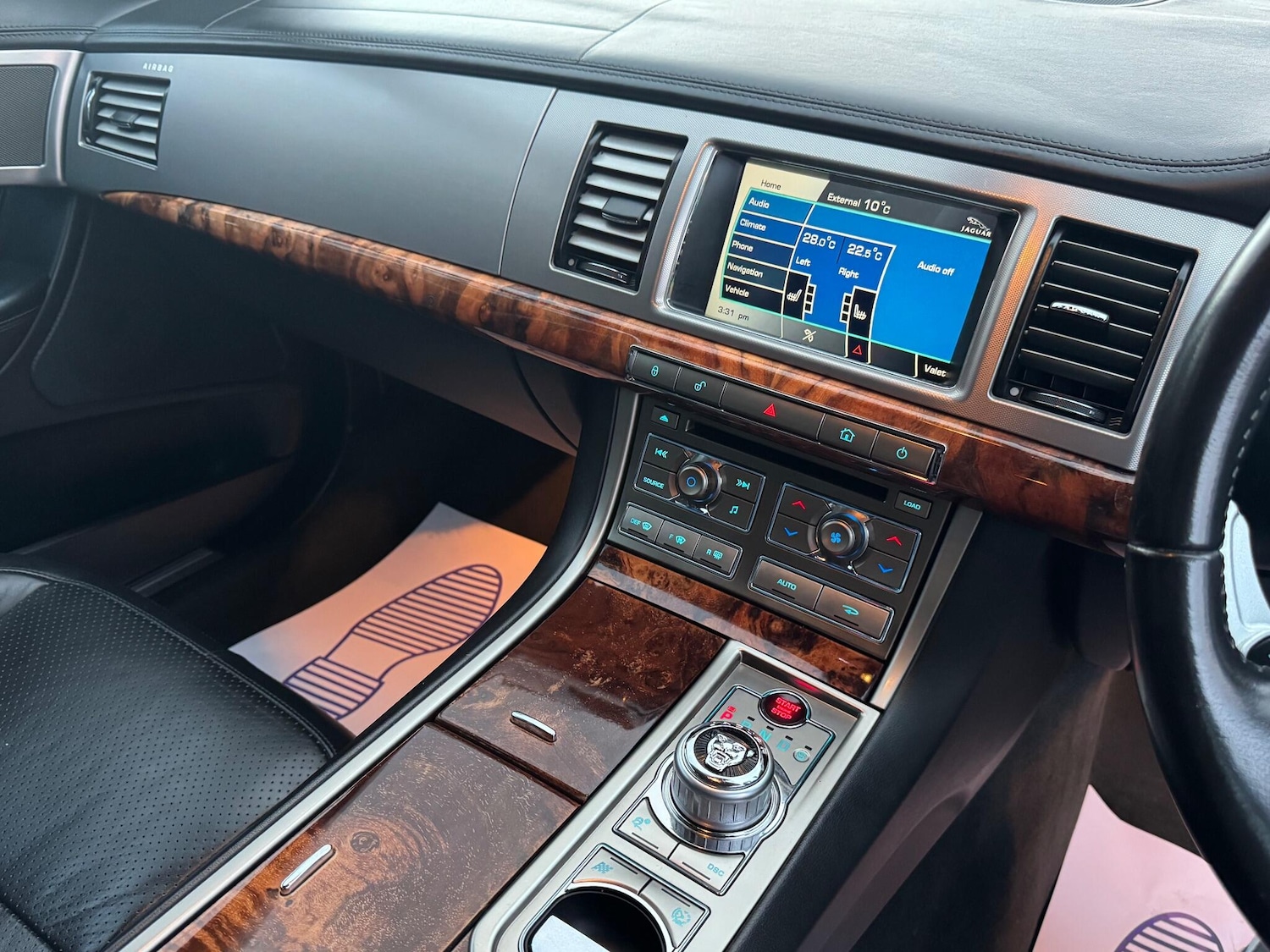 Used Jaguar XF 2009 for sale - 76913791: Photo 11