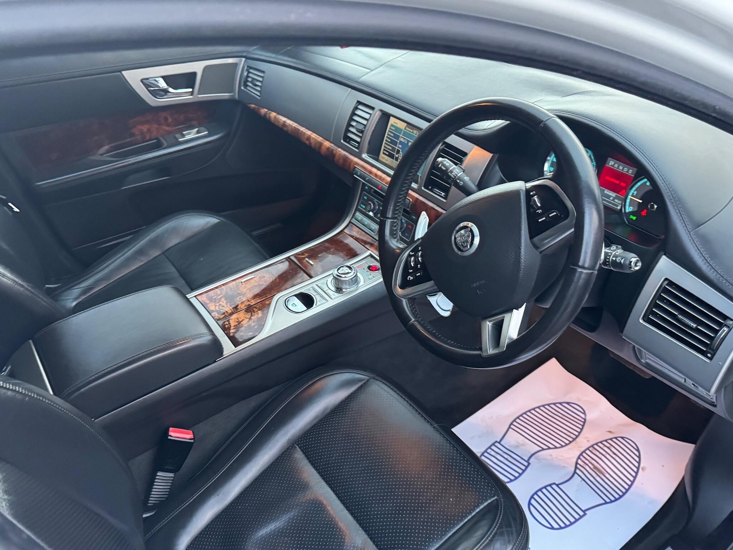 Used Jaguar XF 2009 for sale - 76913791: Photo 19