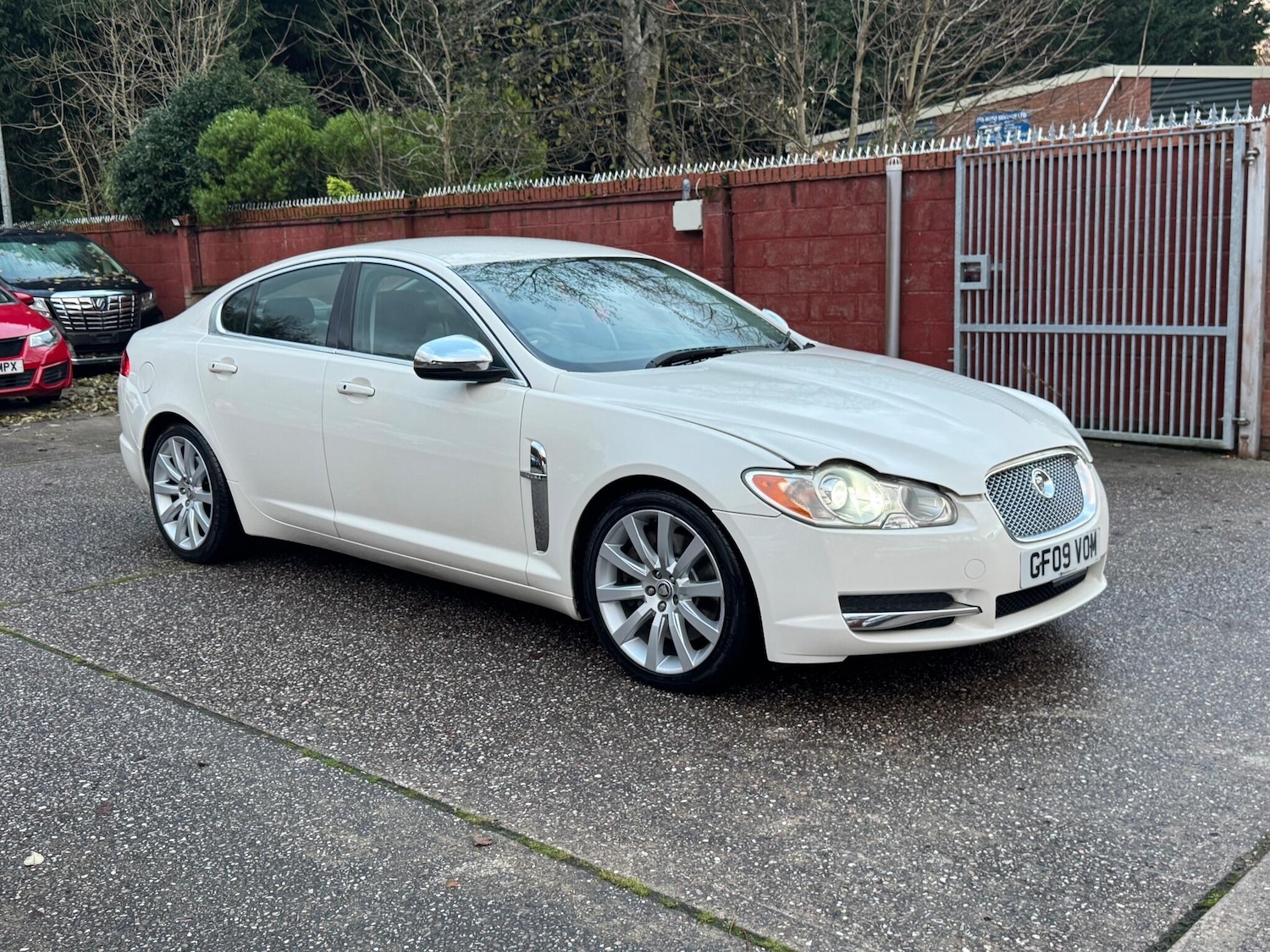 Used Jaguar XF 2009 for sale - 76913791: Photo 43
