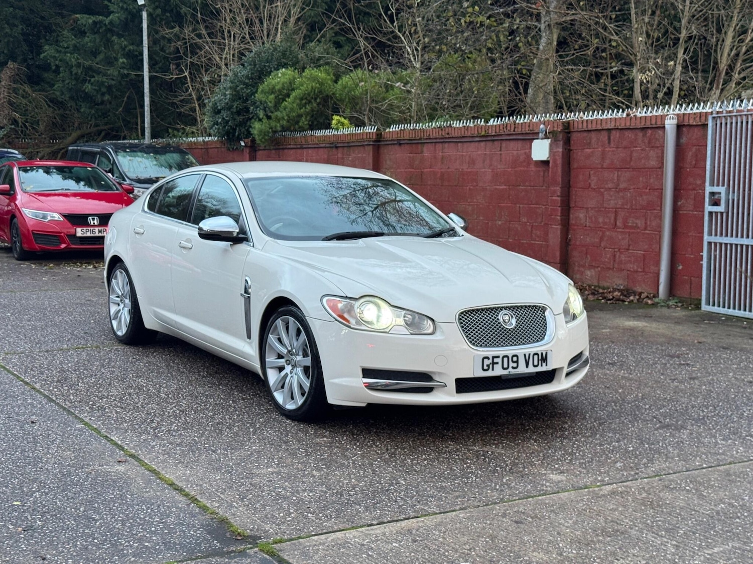 Used Jaguar XF 2009 for sale - 76913791: Photo 5