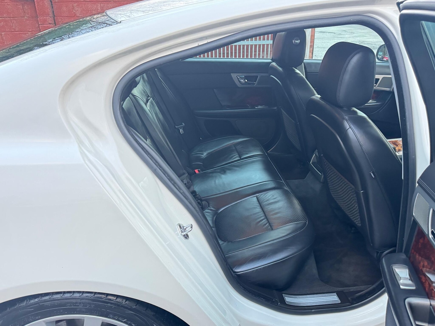 Used Jaguar XF 2009 for sale - 76913791: Photo 60