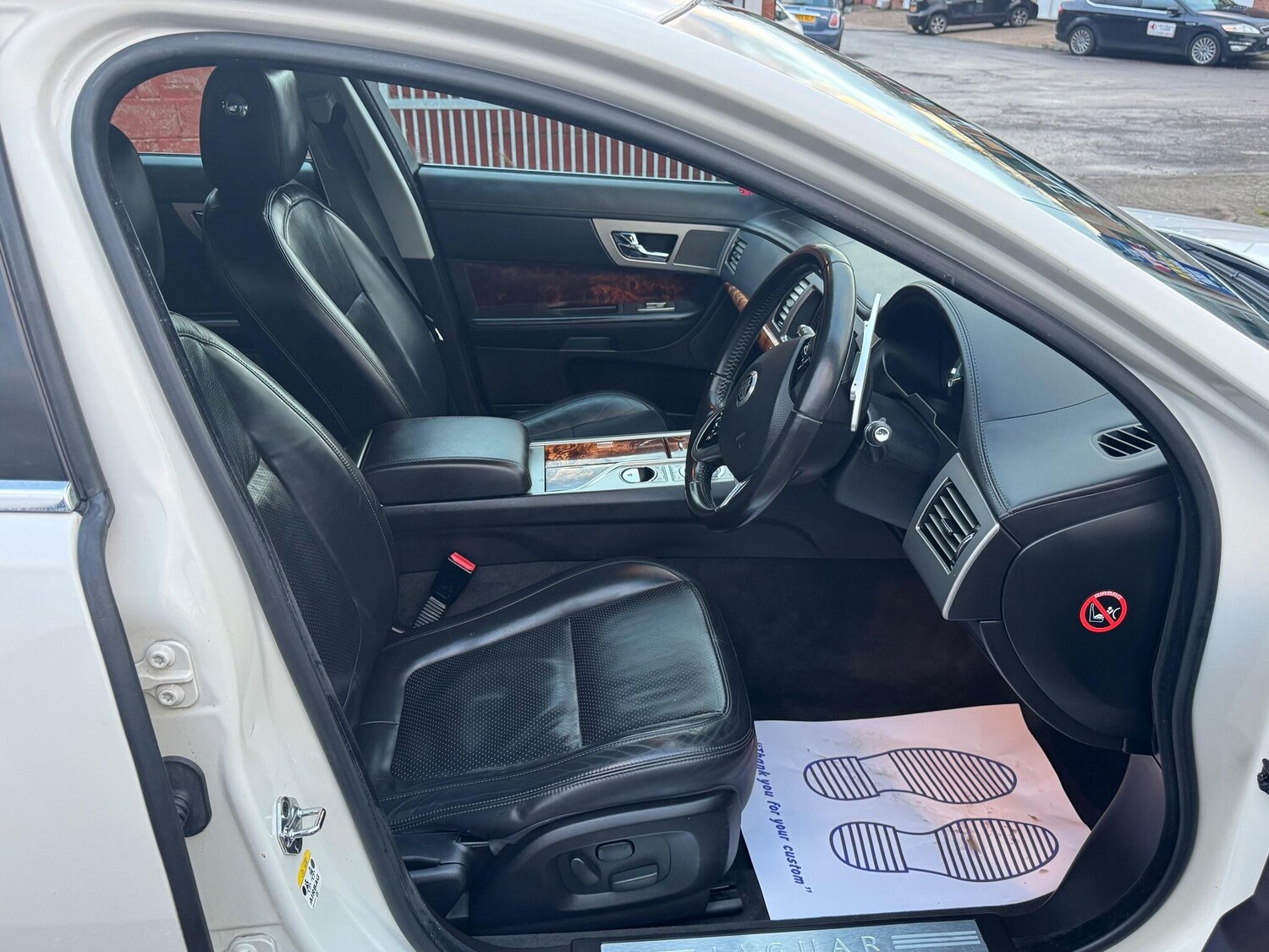 Used Jaguar XF 2009 for sale - 76913791: Photo 65