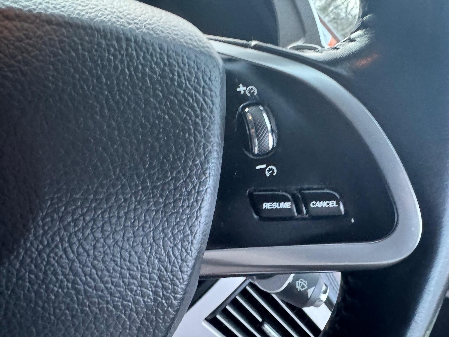 Used Jaguar XF 2009 for sale - 76913791: Photo 8