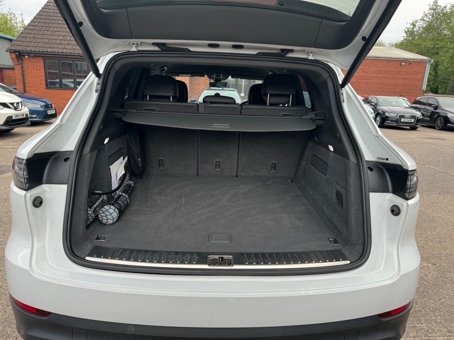 Used Porsche Cayenne 2018 for sale - 76997707: Photo 34