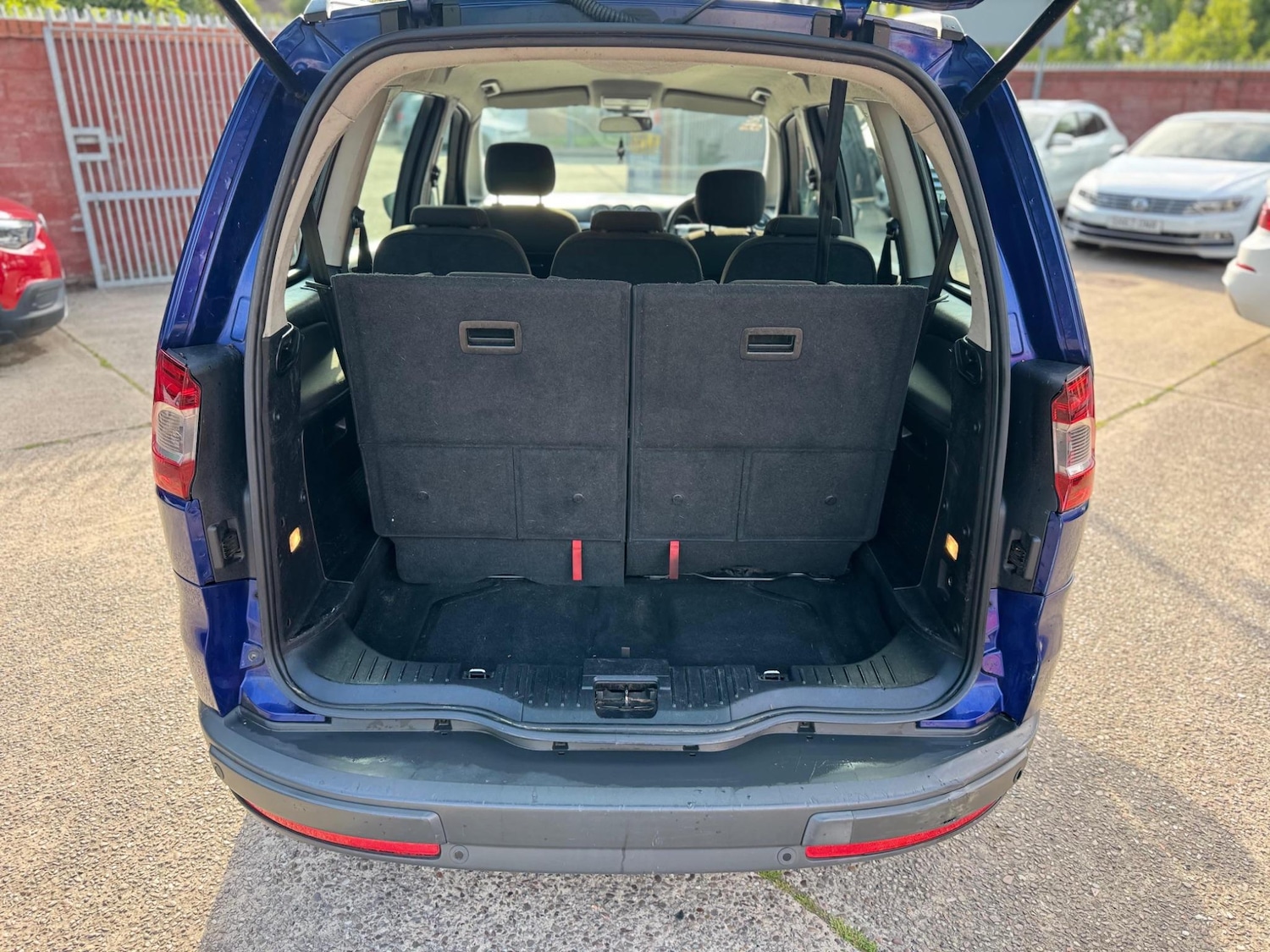 Used Ford Galaxy 2014 for sale - 76996584: Photo 15