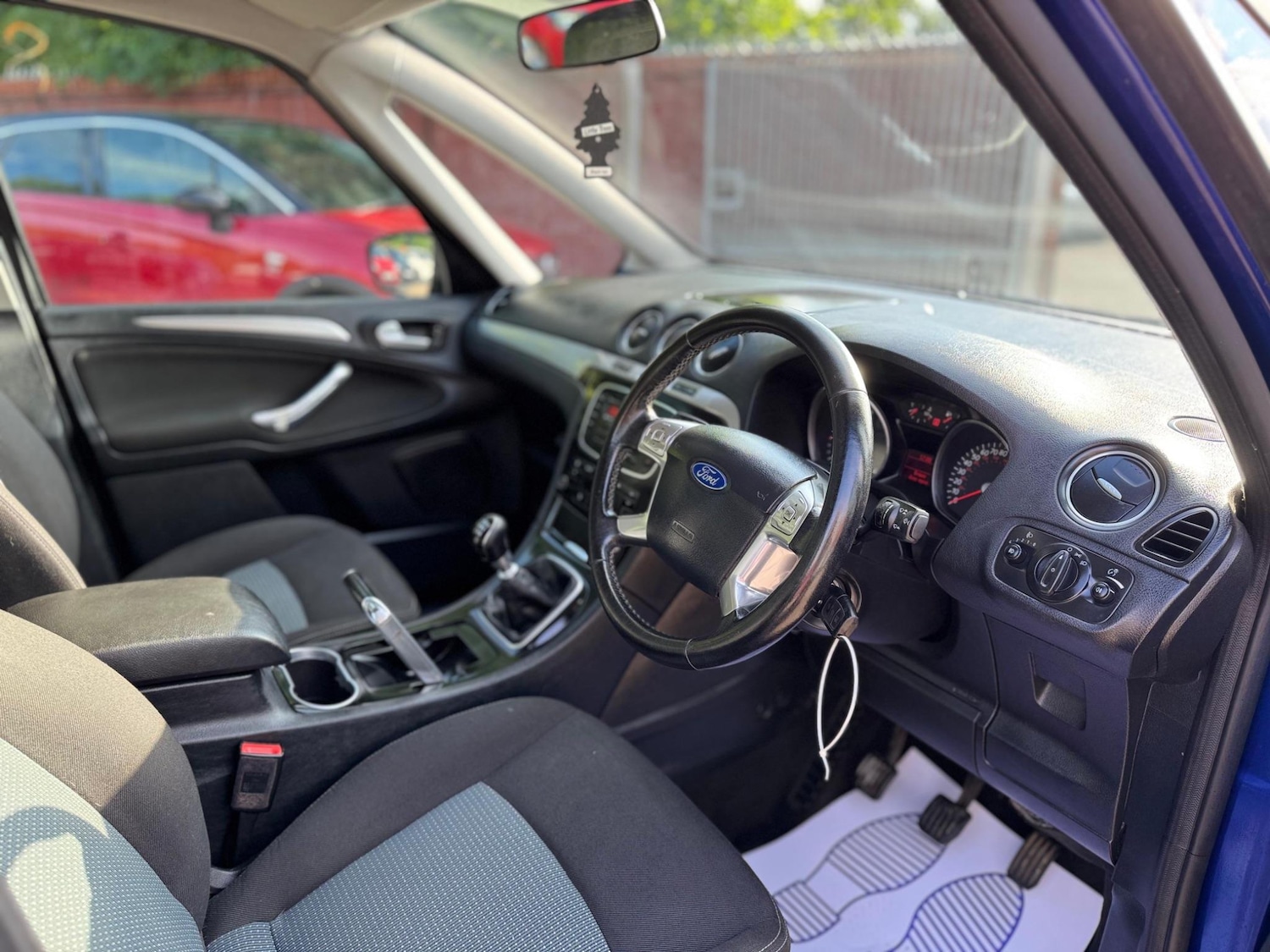 Used Ford Galaxy 2014 for sale - 76996584: Photo 37