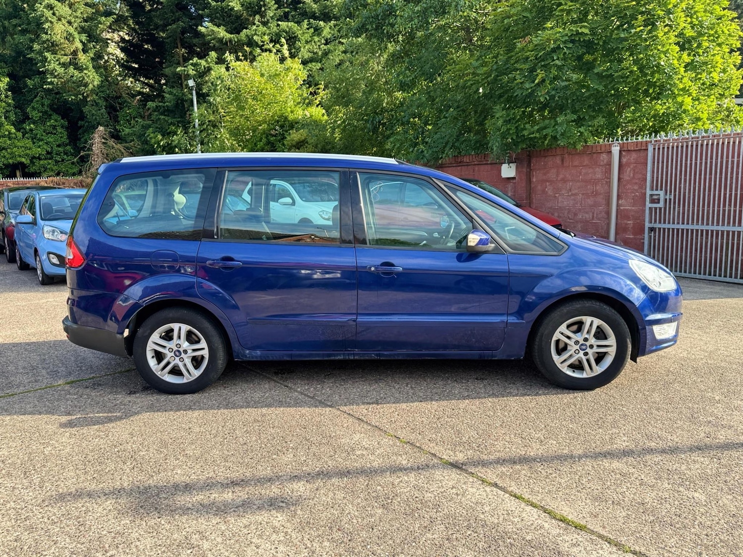 Used Ford Galaxy 2014 for sale - 76996584: Photo 42