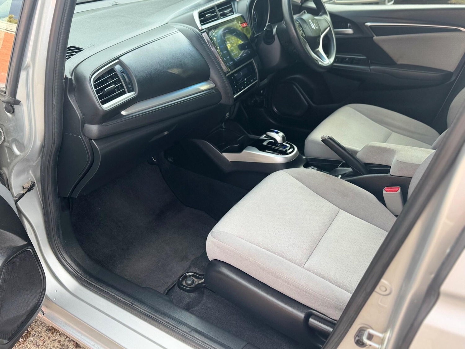 Used Honda Fit 2025 for sale - 75696366: Photo 45