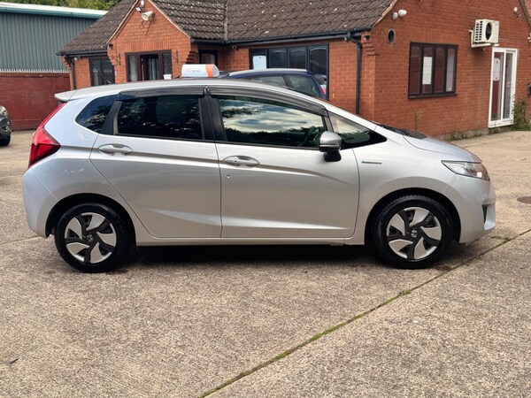 Used Honda Fit 2025 for sale - 75696366: Photo 9