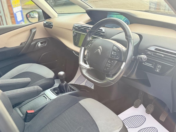 Used Citroen C4 Picasso 2014 for sale - 75141180: Photo 27