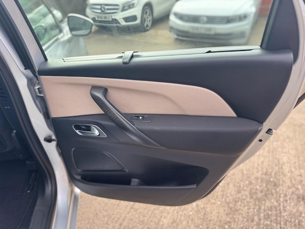 Used Citroen C4 Picasso 2014 for sale - 75141180: Photo 47