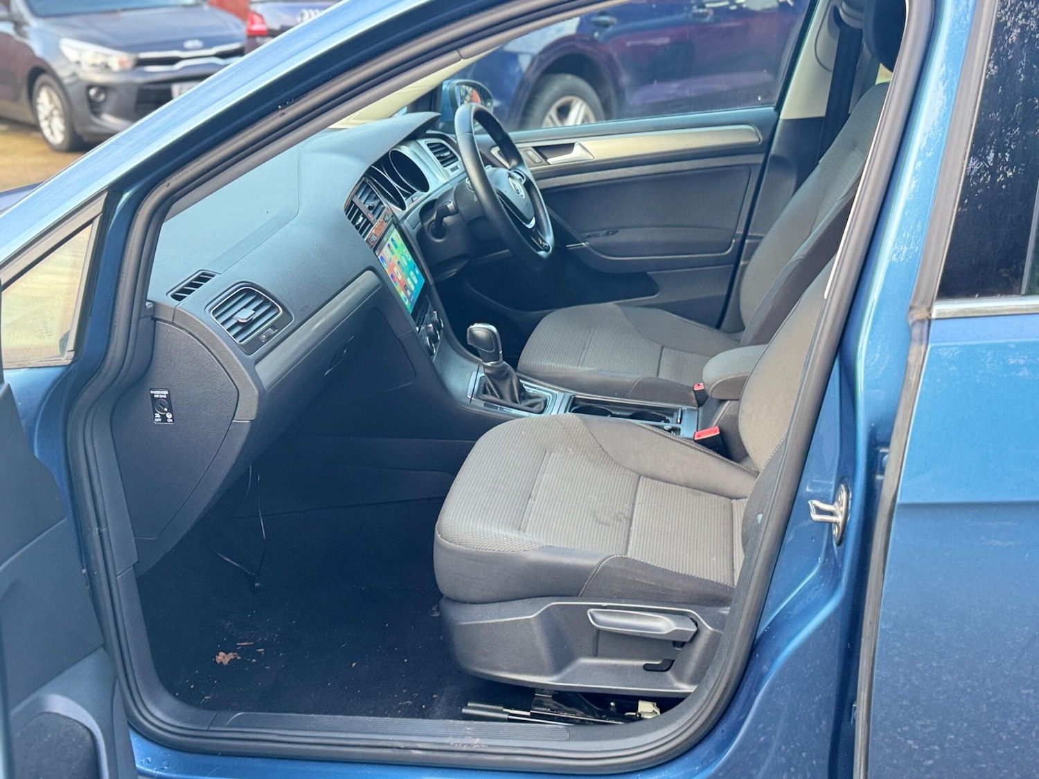 Used Volkswagen Golf 2025 for sale - 76584368: Photo 44