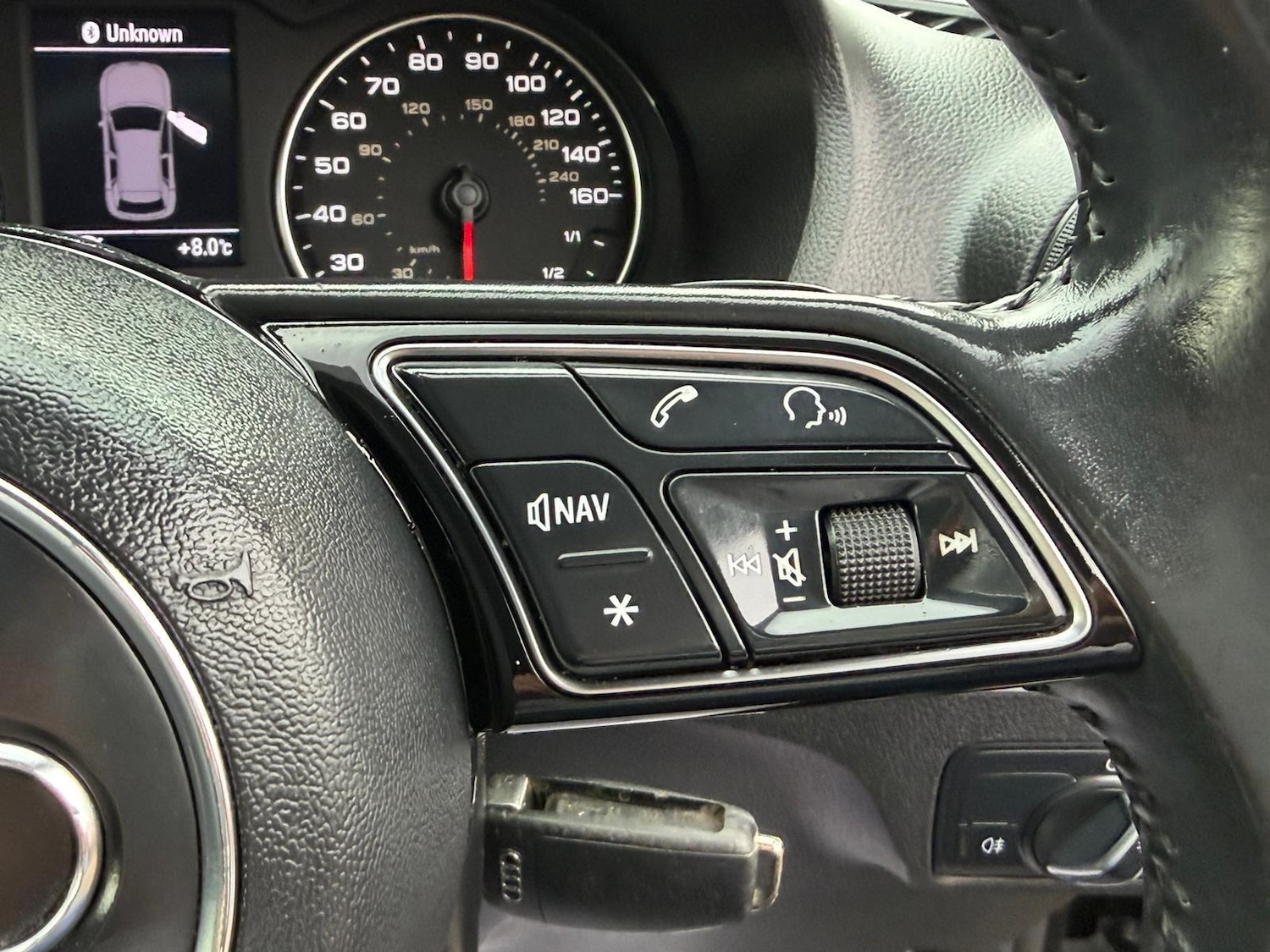 Used Audi Q2 2017 for sale - 76381000: Photo 31