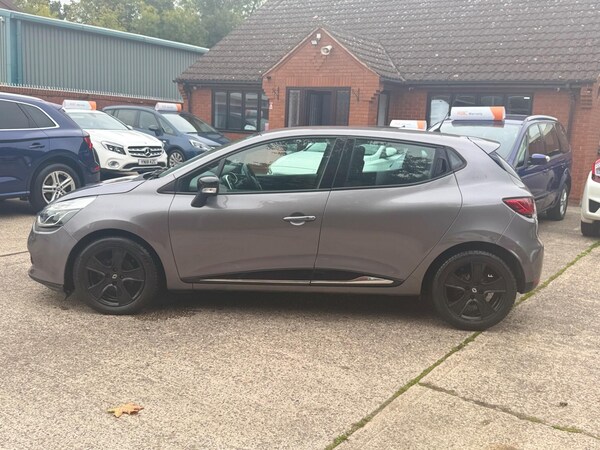 Used Renault Clio 2016 for sale - 76317848: Photo 14