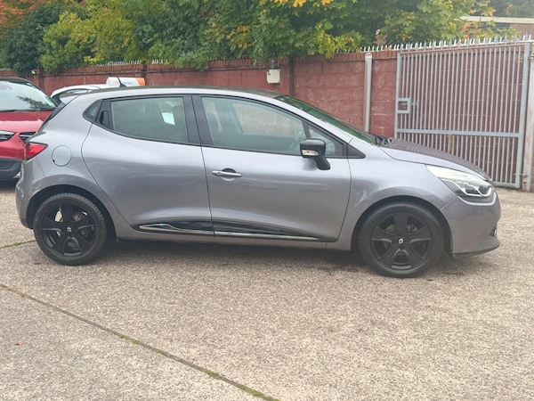 Used Renault Clio 2016 for sale - 76317848: Photo 17