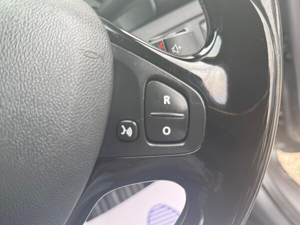 Used Renault Clio 2016 for sale - 76317848: Photo 37