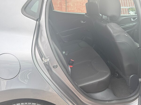 Used Renault Clio 2016 for sale - 76317848: Photo 42