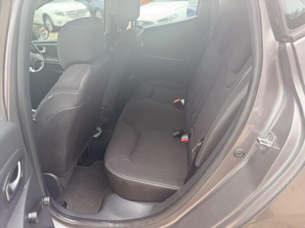 Used Renault Clio 2016 for sale - 76317848: Photo 47