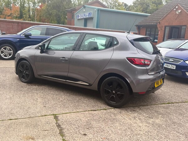 Used Renault Clio 2016 for sale - 76317848: Photo 9