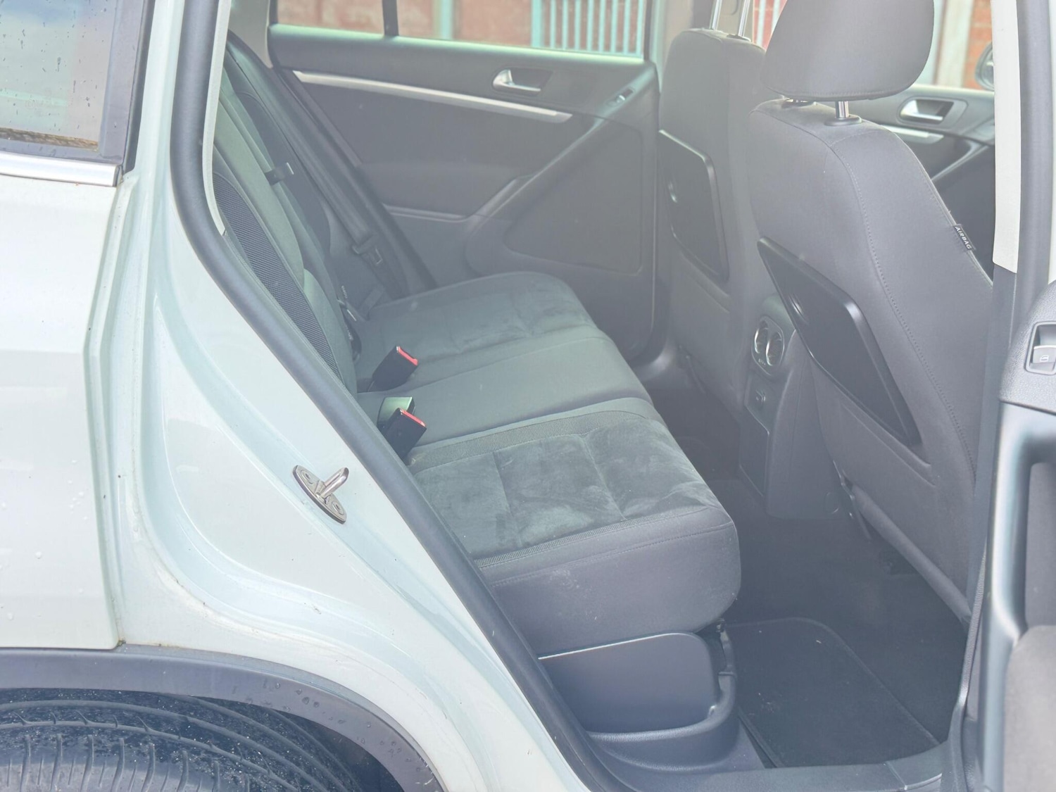 Used Volkswagen Tiguan 2016 for sale - 76633882: Photo 8