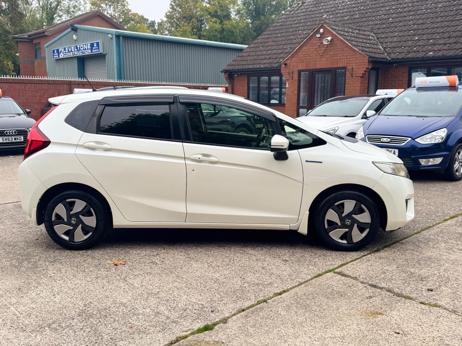 Used Honda Fit 2022 for sale - 76992898: Photo 18