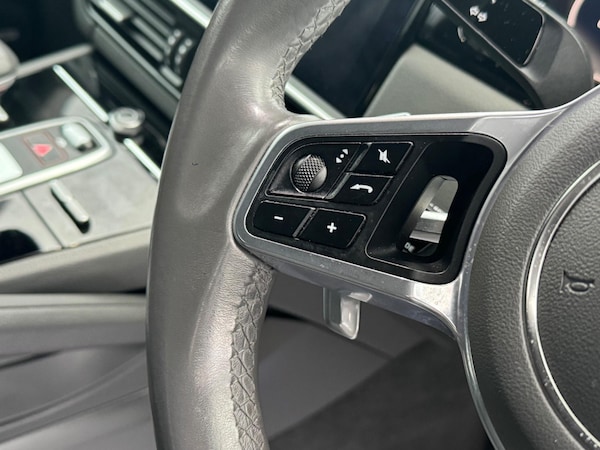 Used Porsche Cayenne 2018 for sale - 75645688: Photo 21