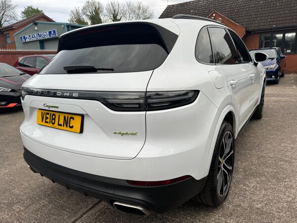 Used Porsche Cayenne 2018 for sale - 75645688: Photo 31