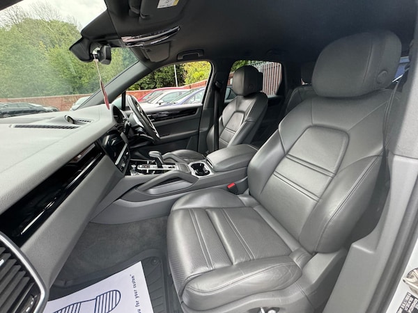 Used Porsche Cayenne 2018 for sale - 75645688: Photo 43