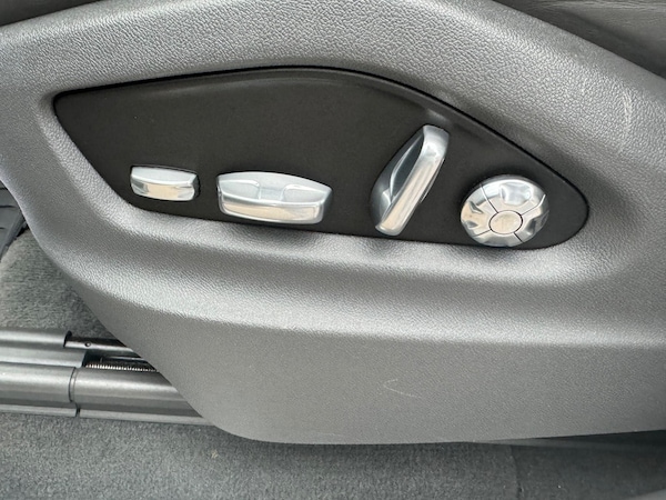 Used Porsche Cayenne 2018 for sale - 75645688: Photo 46