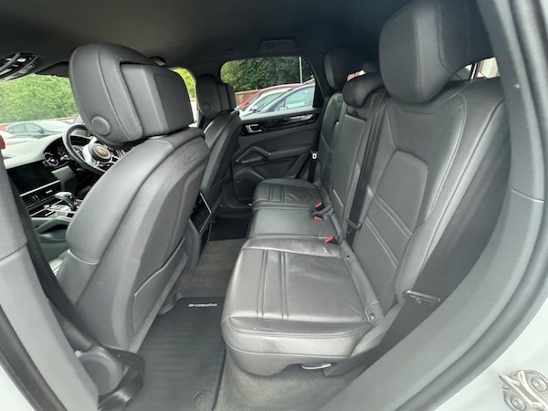 Used Porsche Cayenne 2018 for sale - 75645688: Photo 49
