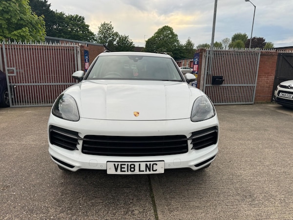 Used Porsche Cayenne 2018 for sale - 75645688: Photo 6