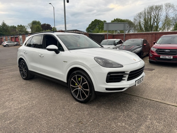 Used Porsche Cayenne 2018 for sale - 75645688: Photo 8