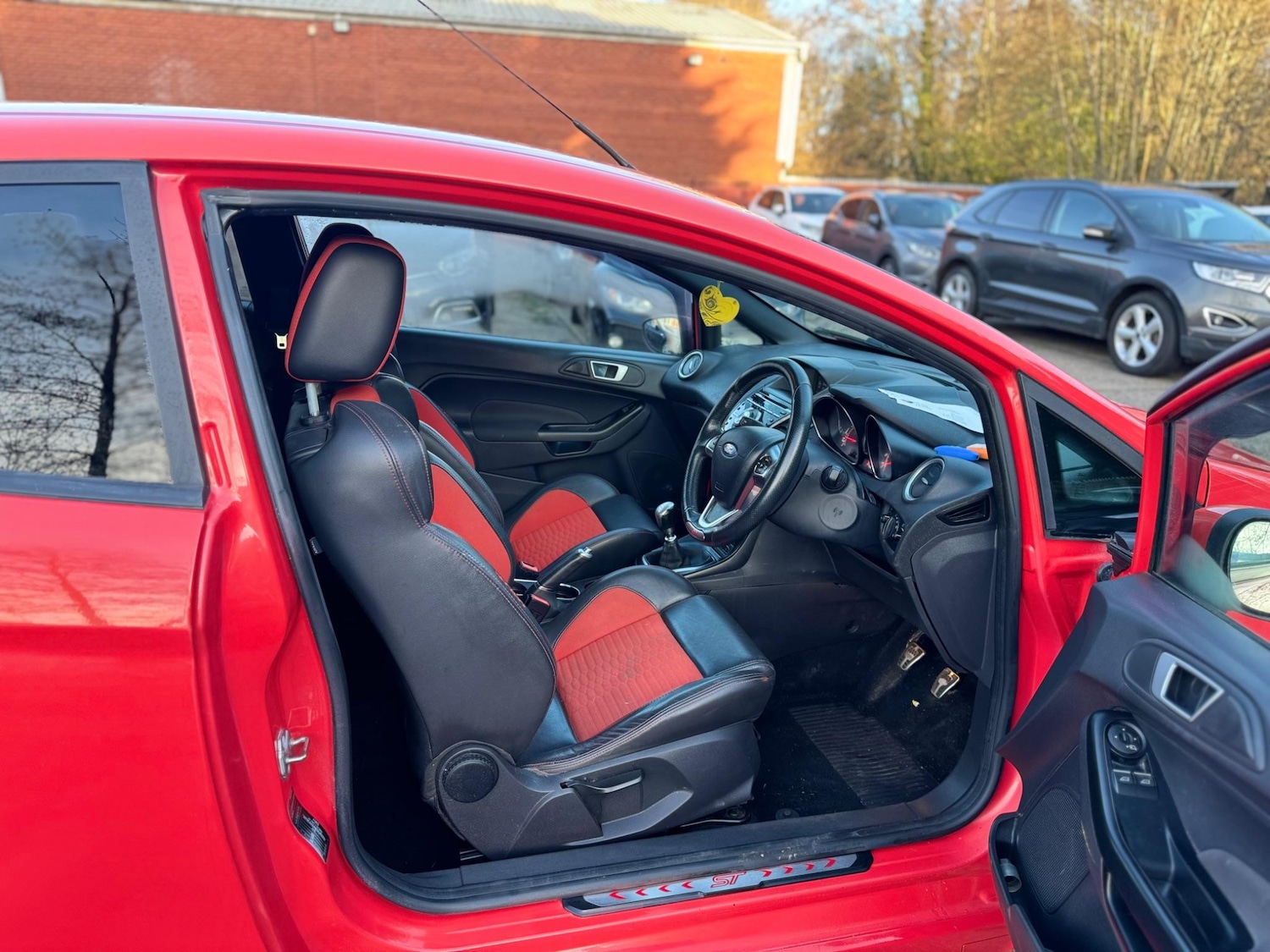 Used Ford Fiesta 2017 for sale - 76989767: Photo 23