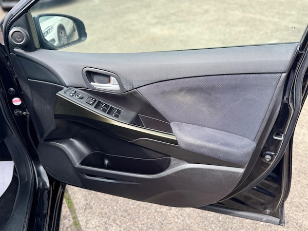 Used Honda Civic 2013 for sale - 73788587: Photo 16