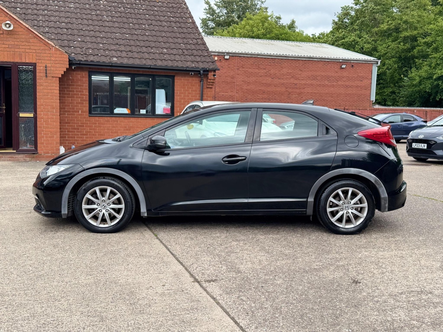 Vehicle 6