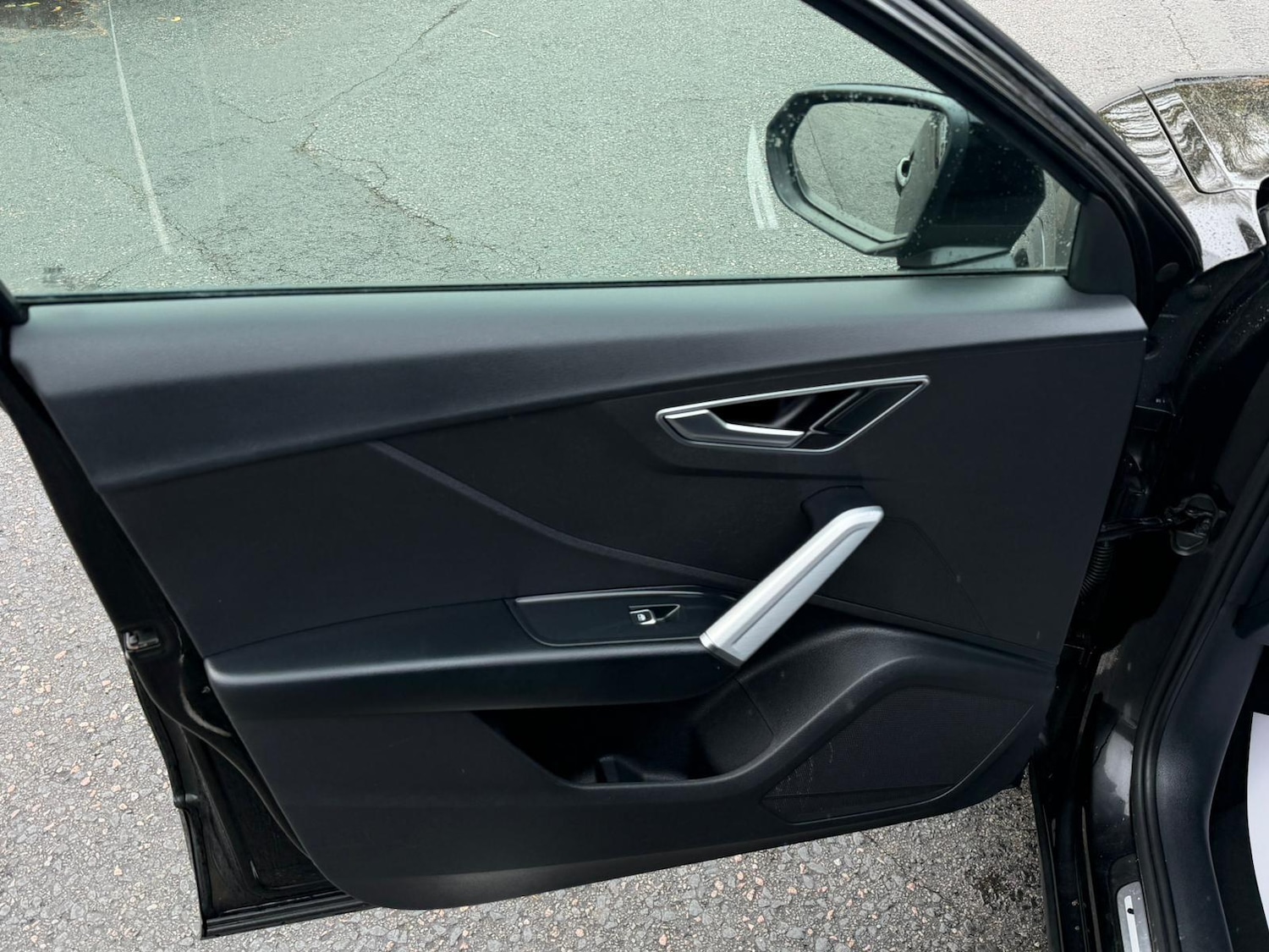 Used Audi Q2 2017 for sale - 76996348: Photo 12